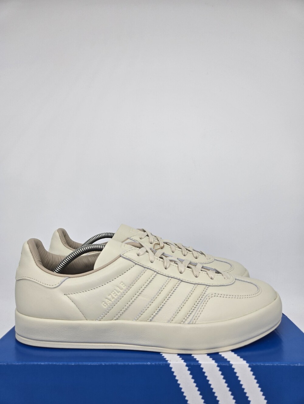 adidas Women's Gazelle Indoor Luxe JI3508 Pack Alumina Shoes Size 8 - Picture 3 of 8